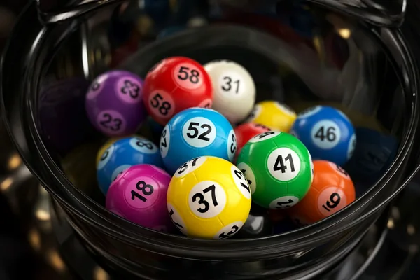 Dice on the CroreBet shows page.